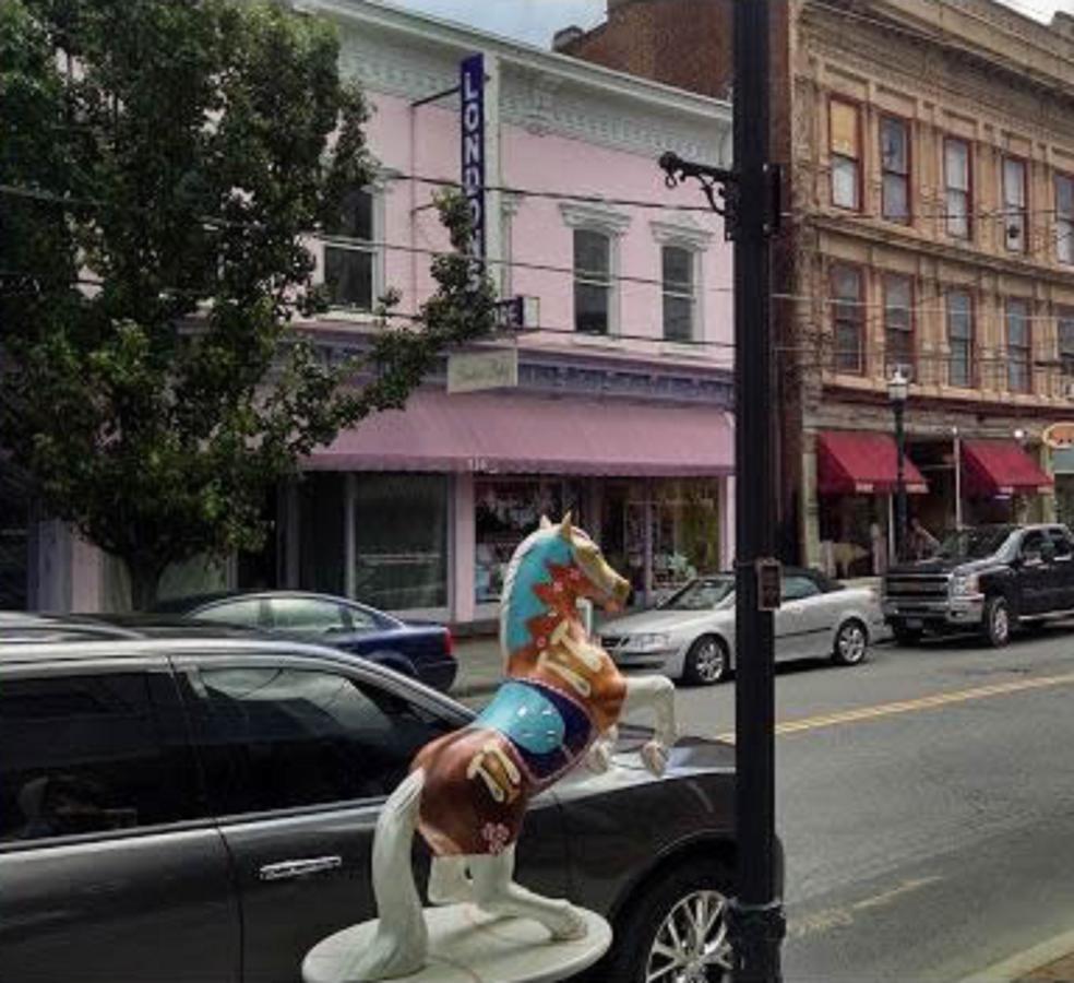 Village Inn Saugerties Εξωτερικό φωτογραφία